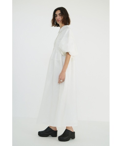 CLANE（クラネ）の「CLANE WAIST DESIGN VOLUME ONEPIECE 18112-5072
