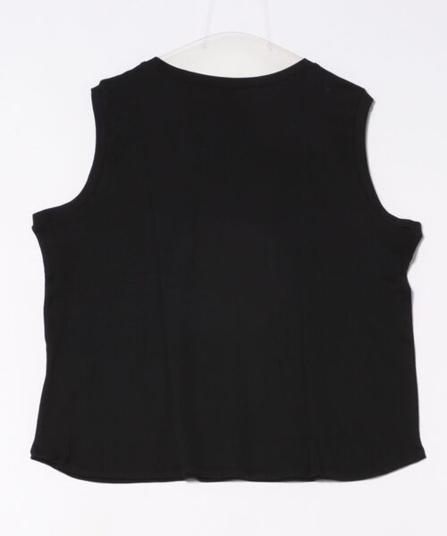 RCD(アールシーディー)の「ラウンドネックノースリーブトップ(Tシャツ/カットソー・レディース・ブラック/杢グレー/カーキ/グレイッシュベージュ/チャコールグレー/オフホワイト・LL/L/3L/4L/M)」の7枚目の写真