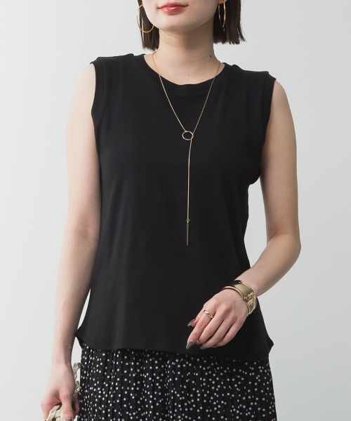 RCD(アールシーディー)の「ラウンドネックノースリーブトップ(Tシャツ/カットソー・レディース・ブラック/杢グレー/カーキ/グレイッシュベージュ/チャコールグレー/オフホワイト・LL/L/3L/4L/M)」の3枚目の写真