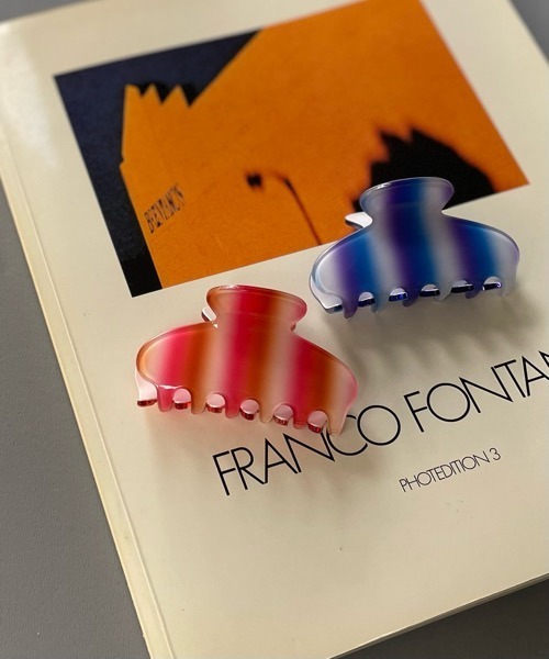 tone（トーン）の「KuKuLu TOKYO/basic バンスクリップ（バレッタ/ヘアクリップ・レディース・ブルー系その他2/ブルー系その他3/ピンク系その他/パープル系その他3/レッド系その他2/パープル系その他/パープル系その他2/ピンク/レッド系その他/ブルー系その他/イエロー/ピンク系その他2/ピンク系その他3/オレンジ・FREE）」の12枚目の写真