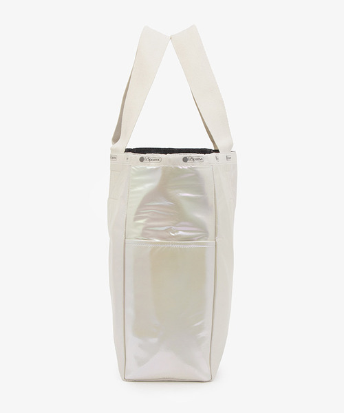 LeSportsac(レスポートサック)の「GRADIENT LG REVERSE TOTE パーライズドグラディエント/サンダー(トートバッグ・レディース・ホワイト・FREE)」の7枚目の写真