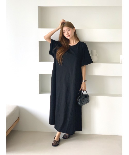 MINS MINIS(ミンスミニス)の「デイリークルーネックワンピース(ワンピース・レディース・ベージュ/ブラック・FREE)」の20枚目の写真