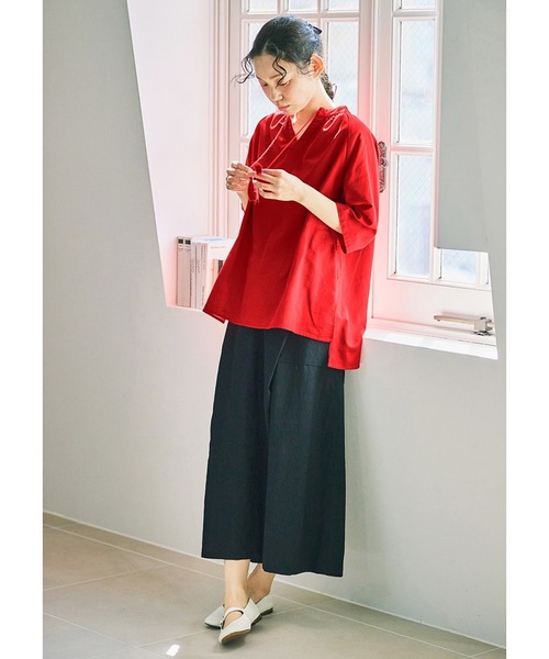 and myera(アンド マイラ)の「and myera タッセルブラウス(シャツ/ブラウス・レディース・ネイビー/グリーン/レッド・M/L/S)」の22枚目の写真