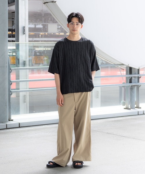 LAKOLE（ラコレ）の「ダブルニーワイドパンツ / 572112（その他パンツ・メンズ・ベージュ/ブラック・LARGE/MEDIUM）」の22枚目の写真