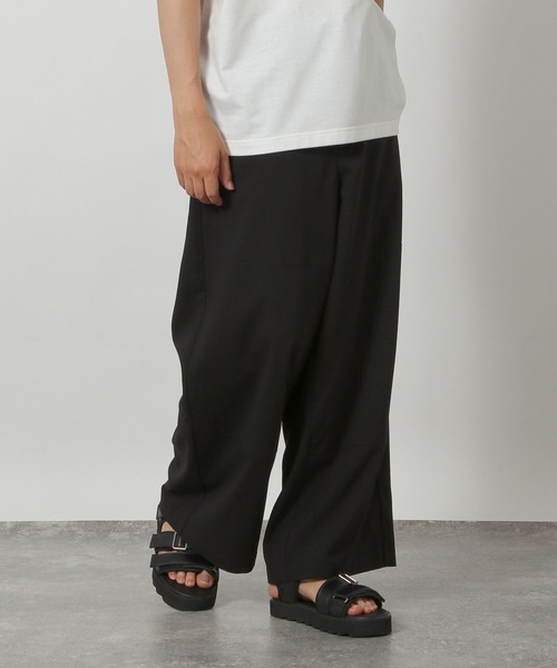 LAKOLE（ラコレ）の「ダブルニーワイドパンツ / 572112（その他パンツ・メンズ・ベージュ/ブラック・LARGE/MEDIUM）」の19枚目の写真