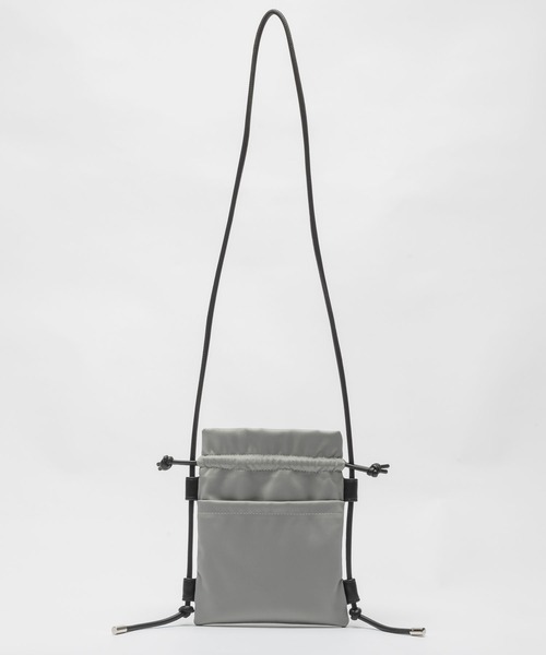 EDITA.(エディータ)の「Round pocket shoulder bag 男女兼用 / ショルダーバッグ(ショルダーバッグ・レディース・ブラック/グレー・FREE)」の13枚目の写真