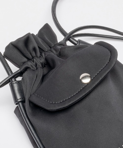 EDITA.(エディータ)の「Round pocket shoulder bag 男女兼用 / ショルダーバッグ(ショルダーバッグ・レディース・ブラック/グレー・FREE)」の21枚目の写真