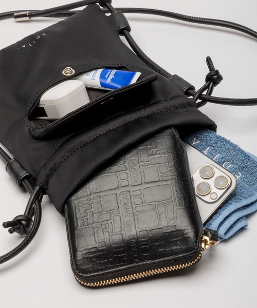EDITA.(エディータ)の「Round pocket shoulder bag 男女兼用 / ショルダーバッグ(ショルダーバッグ・レディース・ブラック/グレー・FREE)」の18枚目の写真