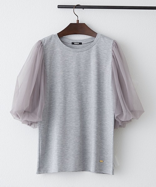 Remind me and forever(リマインドミーアンドフォーエバー)の「袖チュールTシャツ(Tシャツ/カットソー・レディース・ブラック/オフホワイト/トップグレー・FREE)」の3枚目の写真