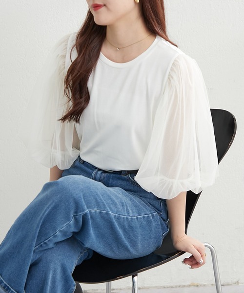 Remind me and forever(リマインドミーアンドフォーエバー)の「袖チュールTシャツ(Tシャツ/カットソー・レディース・ブラック/オフホワイト/トップグレー・FREE)」の4枚目の写真