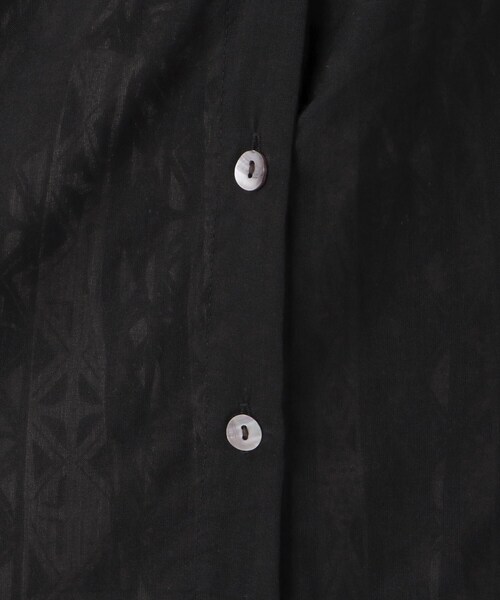 one'sterrace(ワンズテラス)の「リゾート ボイル前開きロングシャツ(シャツ/ブラウス・レディース・ブラック系8/ネイビー系5/アイボリー系8/カーキ系5・02)」の10枚目の写真
