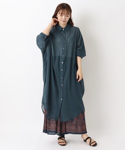 one'sterrace(ワンズテラス)の「リゾート ボイル前開きロングシャツ(シャツ/ブラウス・レディース・ブラック系8/ネイビー系5/アイボリー系8/カーキ系5・02)」の5枚目の写真
