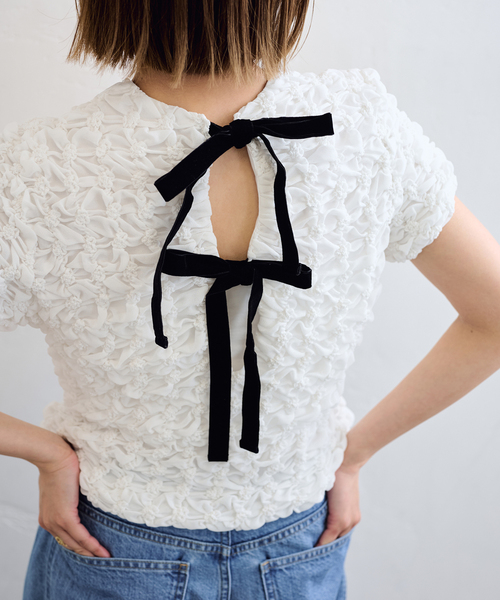 U by SPICK&SPAN（ユーバイスピックアンドスパン）の「《追加》popcorn ribon ブラウス（シャツ/ブラウス・レディース・ホワイト/ピンク/ブルー・FREE）」の2枚目の写真