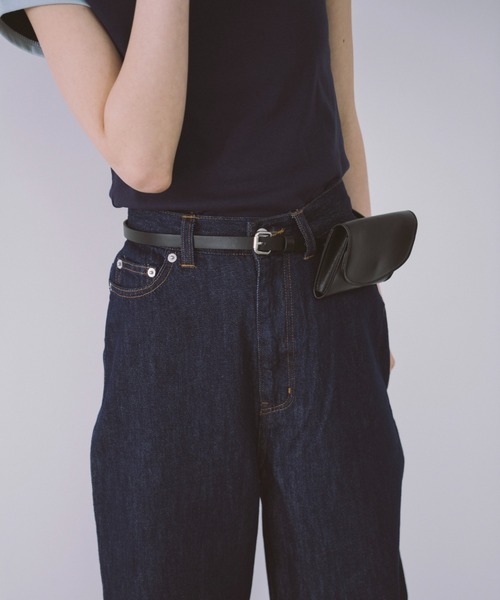 duei(デュイ)の「ハイウエストワイドデニムパンツ(デニムパンツ・レディース・インディゴブルー・マルチサイズ)」の2枚目の写真