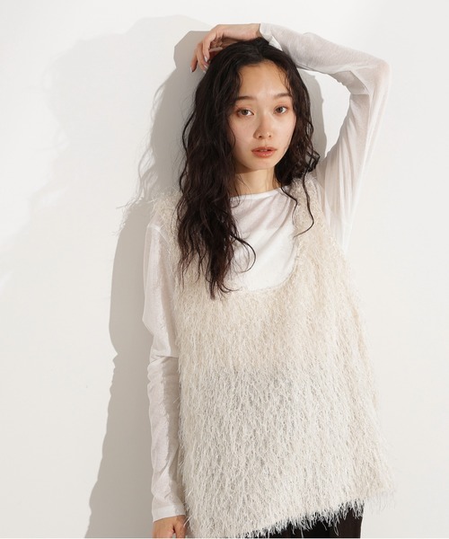 N.(N. Natural Beauty Basic)(エヌエヌナチュラルビューティーベーシック)の「フリンジベスト(ベスト・レディース・オフホワイト/ベージュ・MEDIUM)」の2枚目の写真