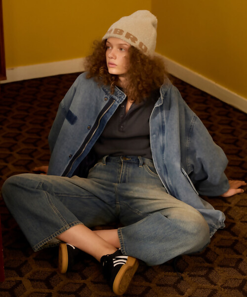 FREAK'S STORE（フリークスストア）の「UMBRO × FREAK'S STORE/アンブロ 別注 ロゴビーニー（ニットキャップ/ビーニー・レディース・ブラック/シルバー・ONE SIZE）」の4枚目の写真