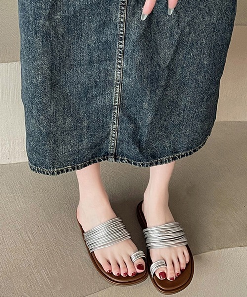 Miniministore(ミニミニストア)の「トングサンダル コードストラップサンダル(サンダル・レディース・ブラウン/シルバー/ブラック/ゴールド・22.5cm/23.0cm/23.5cm/24.0cm/24.5cm)」の12枚目の写真