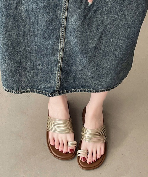 Miniministore(ミニミニストア)の「トングサンダル コードストラップサンダル(サンダル・レディース・ブラウン/シルバー/ブラック/ゴールド・22.5cm/23.0cm/23.5cm/24.0cm/24.5cm)」の19枚目の写真