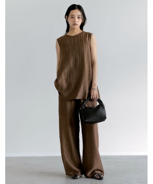 Re:EDIT（リエディ）の「[接触冷感][2点セット]シアーリネンタッチパンツセットアップ（セットアップ・レディース・カーキ/ブラック/ブラウン・MEDIUM）」の2枚目の写真