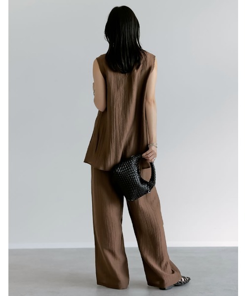 Re:EDIT（リエディ）の「[接触冷感][2点セット]シアーリネンタッチパンツセットアップ（セットアップ・レディース・カーキ/ブラック/ブラウン・MEDIUM）」の11枚目の写真