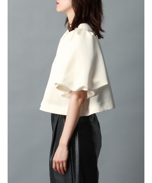 CIS.（シス）の「CIS． バウンススリーブブラウスジャケット ウォッシャブル マットサテン 無地（シャツ/ブラウス・レディース・ブラック/ホワイト/ベージュ・36(7号)/38(9号)）」の7枚目の写真