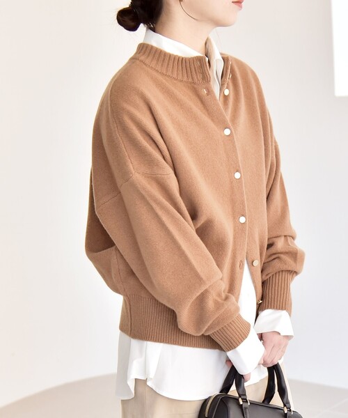 quaranciel(カランシエル)の「quaranciel: AQUA カシミヤ ミックス 2way ハイネック カーディガン(カーディガン/ボレロ・レディース・ブラック/ベージュ/ブルー/ライトグレー/キャメル・ONE SIZE)」の10枚目の写真