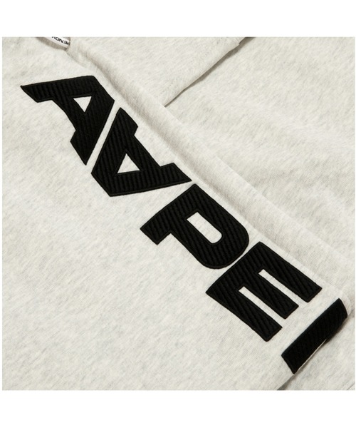 AAPE BY A BATHING APE（エーエイプバイアベイシングエイプ）の「AAPE NOW ZIP UP HOODIE（パーカー・メンズ・オフホワイト・MEDIUM/X-SMALL/LARGE/X-LARGE/SMALL）」の2枚目の写真