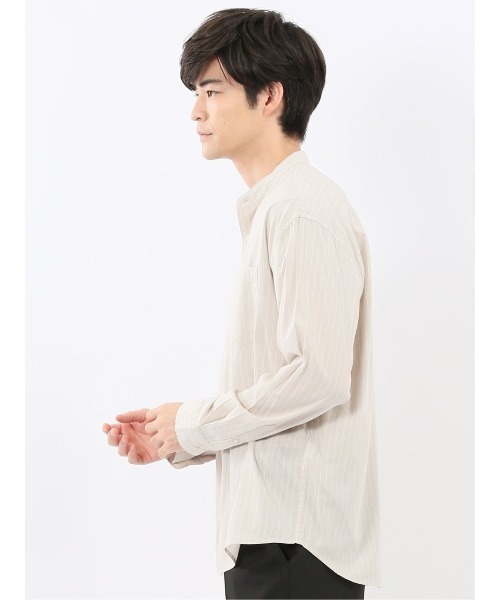 m.f.editorial（エムエフエディトリアル）の「シャツ メンズ 長袖 シャンブレー ストライプ バンドカラー ややゆったり ルーズフィット 胸ポケット レーヨン混（シャツ/ブラウス・メンズ・ベージュ/ネイビー・MEDIUM/LARGE/X-LARGE）」の5枚目の写真