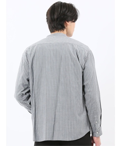 m.f.editorial（エムエフエディトリアル）の「シャツ メンズ 長袖 シャンブレー ストライプ バンドカラー ややゆったり ルーズフィット 胸ポケット レーヨン混（シャツ/ブラウス・メンズ・ベージュ/ネイビー・MEDIUM/LARGE/X-LARGE）」の16枚目の写真