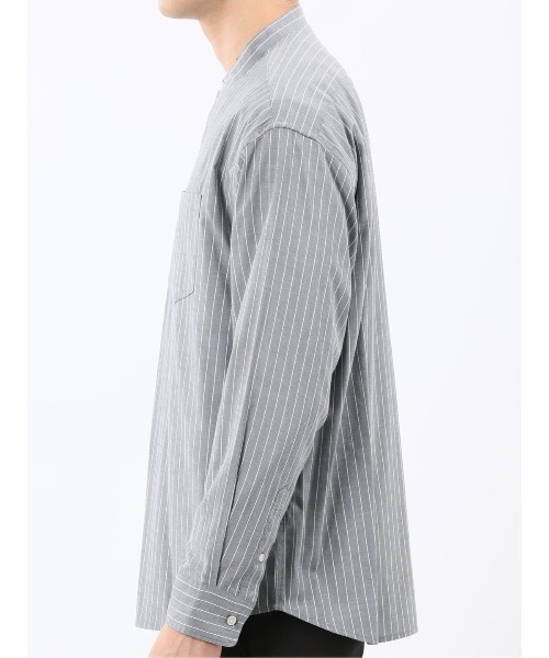 m.f.editorial（エムエフエディトリアル）の「シャツ メンズ 長袖 シャンブレー ストライプ バンドカラー ややゆったり ルーズフィット 胸ポケット レーヨン混（シャツ/ブラウス・メンズ・ベージュ/ネイビー・MEDIUM/LARGE/X-LARGE）」の20枚目の写真