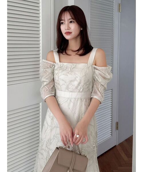 dazzlin（ダズリン）の「ラメ刺繍チュール2WAYスリーブドレス（ドレス・レディース・アイボリー/ベージュ/ピンク・SMALL/MEDIUM）」の17枚目の写真