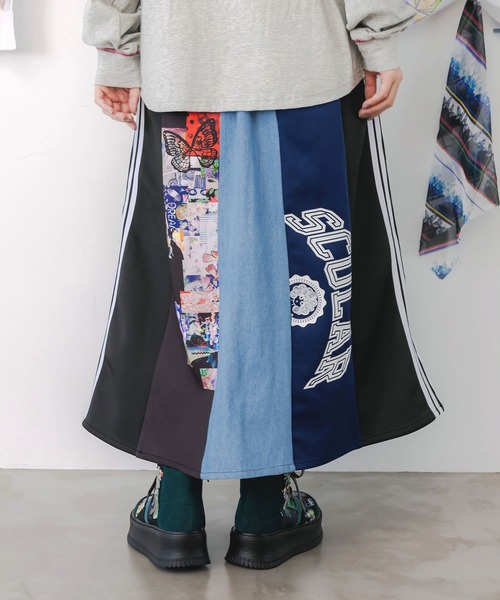ScoLar（スカラー）の「153637：ロゴコラージュ柄 デニム×ジャージ切替スカート（スカート・レディース・ブラック/グレー・M）」の5枚目の写真