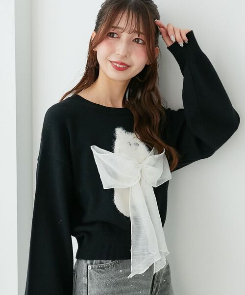 MAJESTIC LEGON(マジェスティックレゴン)の「ふわふわLadycatリボンニット(ニット/セーター・レディース・ボルドー/ピンク/ブラック/チャコールグレー・MEDIUM)」の5枚目の写真