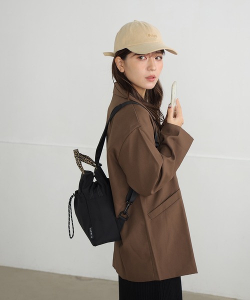 ALTROSE（アルトローズ）の「2way ボディバッグ リュック ナイロン レオパード ヒョウ柄 フォックス（バックパック/リュック・レディース・レオパード/ブラック/アイボリー/ブラック系9/グレー・FREE）」の10枚目の写真