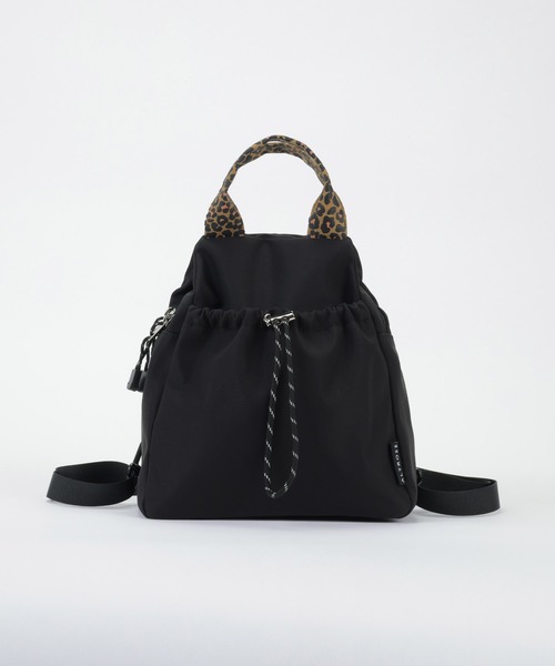 ALTROSE（アルトローズ）の「2way ボディバッグ リュック ナイロン レオパード ヒョウ柄 フォックス（バックパック/リュック・レディース・レオパード/ブラック/アイボリー/ブラック系9/グレー・FREE）」の6枚目の写真