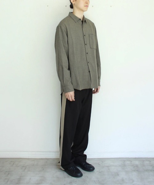 soe(ソーイ)の「Dad Shirts KHK(シャツ/ブラウス・メンズ・カーキ・1)」の2枚目の写真