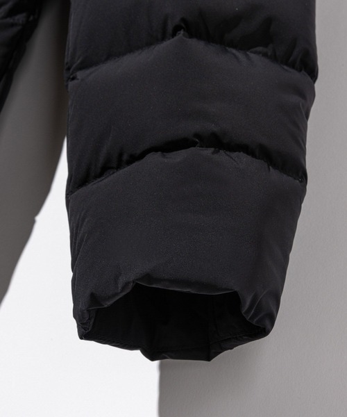 Mackage（マッカージュ）の「Mackage CALLA-BX Hooded Light Down Coat マッカージュ カーラビーエックス ダウンジャケット（ダウンジャケット/コート・レディース・ブラック・MEDIUM/X-LARGE/LARGE/SMALL）」の14枚目の写真