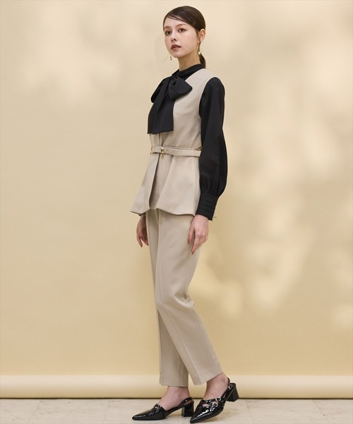 SWINGLE（スウィングル）の「ベーシックテーパードパンツ（その他パンツ・レディース・ベージュ/ネイビー/ピンク・SMALL/MEDIUM）」の8枚目の写真