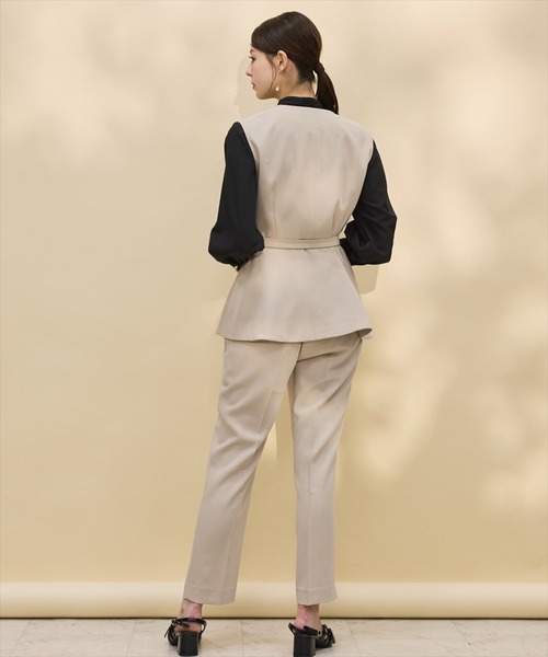 SWINGLE（スウィングル）の「ベーシックテーパードパンツ（その他パンツ・レディース・ベージュ/ネイビー/ピンク・SMALL/MEDIUM）」の9枚目の写真