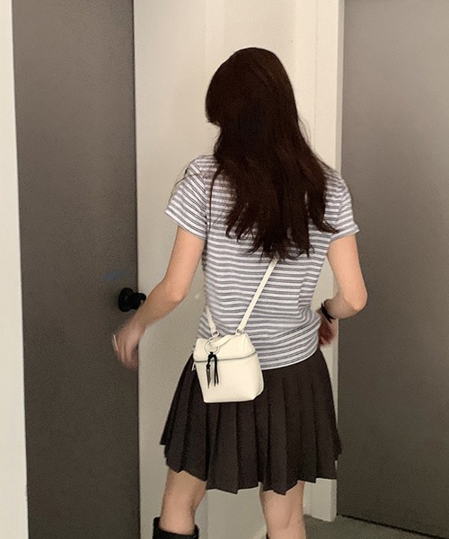 c.u.l(シーユーエル)の「ミニ スクエアー ショルダーバッグ cula1303(ショルダーバッグ・レディース・ブラック/ホワイト・FREE)」の9枚目の写真