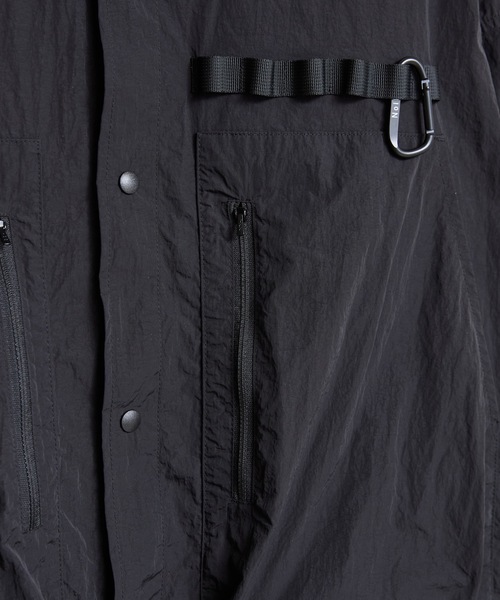 COMMON WARE(コモンウェアー)の「EM:NoiR ノアール Connect Shirt/ ナイロン コネクトシャツ(ミリタリージャケット・メンズ・ブラック・MEDIUM/LARGE)」の19枚目の写真