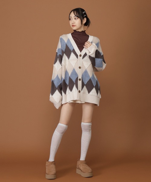 ALAND（エーランド）の「【UNISEX】ALAND／パイルジャガードカーディガン（カーディガン/ボレロ・レディース・ブラック/その他8/チャコール・FREE）」の4枚目の写真