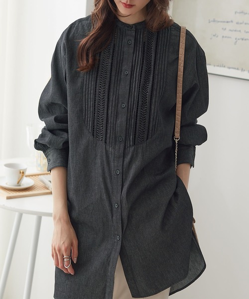 ReDial(リダイアル)の「デニムピンタックオーバーサイズシャツ(シャツ/ブラウス・レディース・ブラック/ネイビー・M/L)」の2枚目の写真