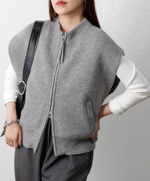 COLONY 2139（コロニートゥーワンスリーナイン）の「片畦ジップアップベスト（ベスト・レディース・ブラック/バーガンディー/グレー・FREE）」の3枚目の写真