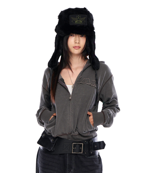AAKAM（アーカム）の「Logo Patch Zip-Up Hoodie (Black)（パーカー・レディース・その他・1/2）」の6枚目の写真