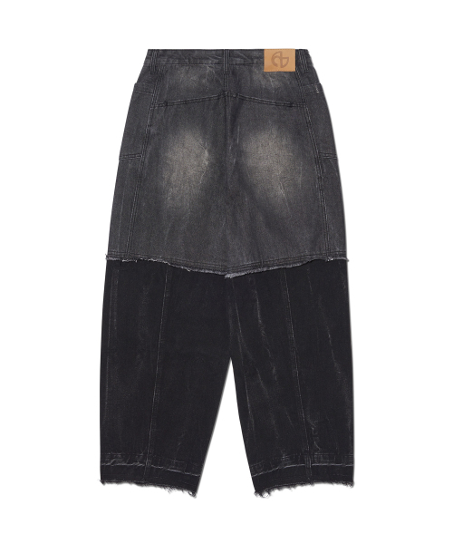 NOMANUAL（NOMANUAL）の「HALF & HALF DENIM PANTS - WASHED BLACK（デニムパンツ・レディース・その他・SMALL/MEDIUM/LARGE）」の2枚目の写真