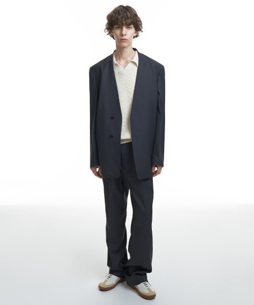 INSILENCE（インサイロンス）の「[INSILENCE x KKST] デタッチャブルウールブレザー CHARCOAL（テーラードジャケット・メンズ・その他・LARGE/MEDIUM/SMALL）」の4枚目の写真