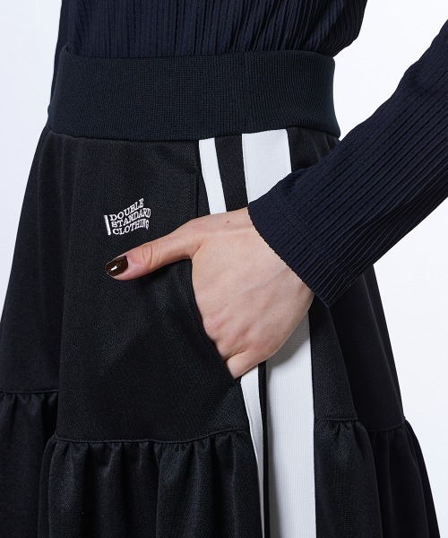 ESSENTIAL(エッセンシャル)の「ブライトキング トラックティアードスカート(スカート・レディース・ブラック/カーキ・36/38)」の8枚目の写真