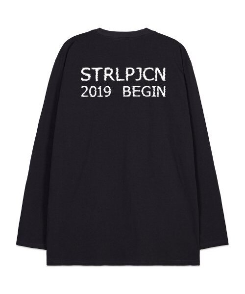 ASTRAL PROJECTION(アストラルプロジェクション)の「エイピースタジオ ビギン オーバーサイズ ロングスリーブTシャツ_チャコール(Tシャツ/カットソー・メンズ・その他・LARGE/MEDIUM/X-LARGE)」の1枚目の写真