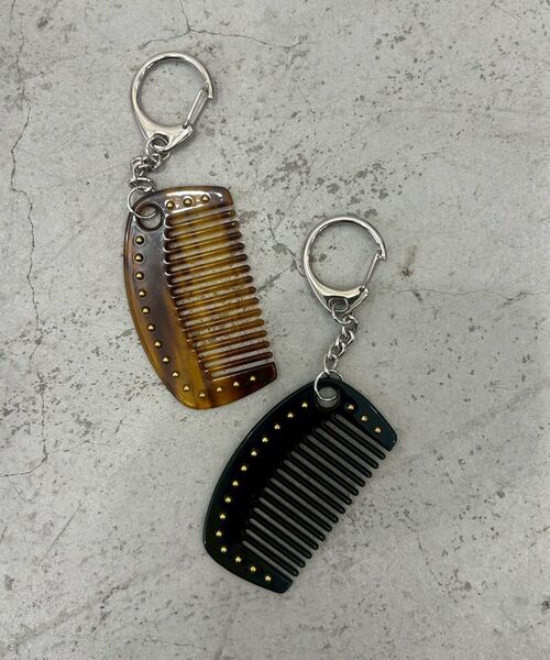 le.coeur blanc（ルクールブラン）の「O コームチャーム（キーホルダー・レディース・ブラウン/ブラック・FREE）」の10枚目の写真